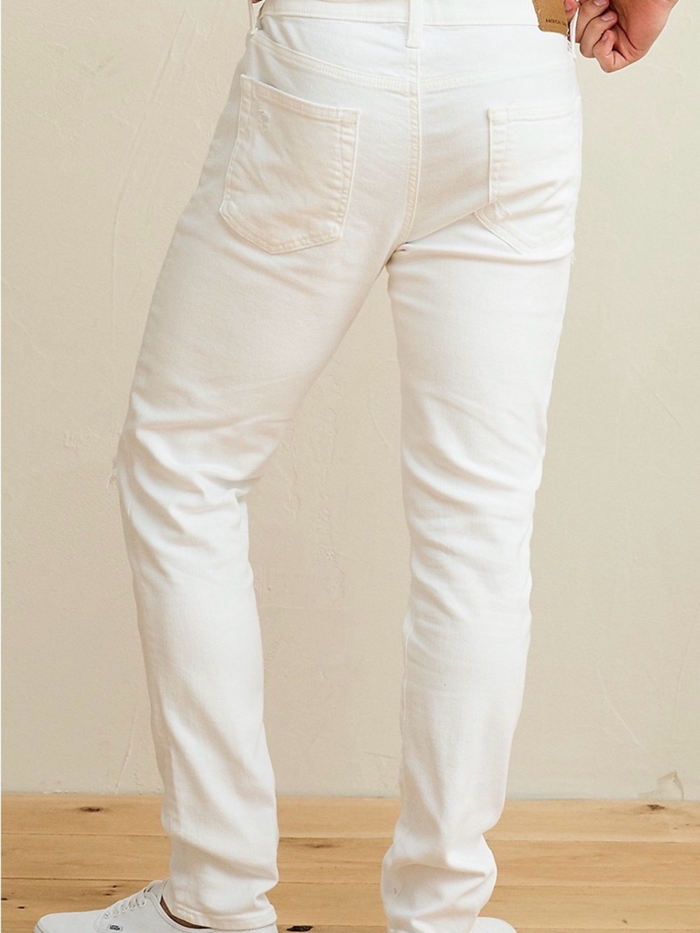 American Eagle Next Level AirFlex Men's White Athletic  Skinny Jeans 38x32